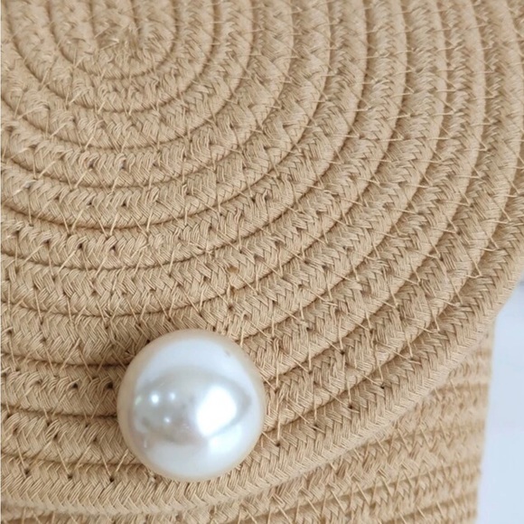 Crossbody mini Bucket bag front magnetic closure White Pearl Khaki - Picture 5 of 7